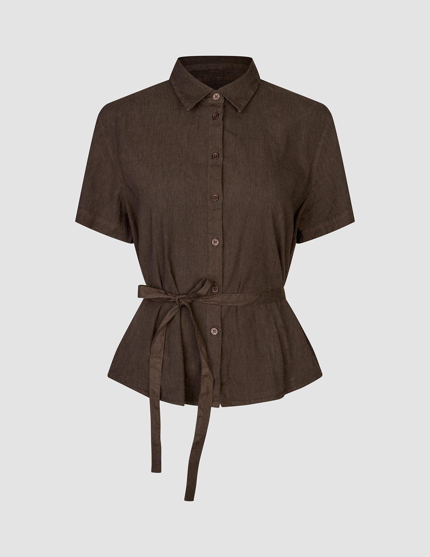 Conjunto de lino: camisa de manga corta color espresso y pantalones holgados