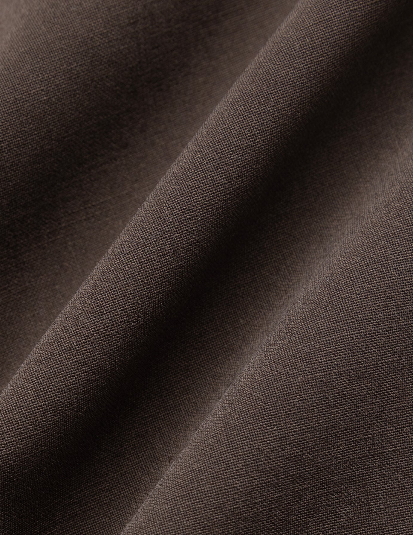 Traje de lana técnica, color marrón cacao